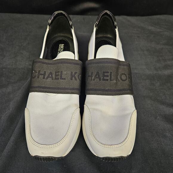 Michael Michael Kors Felix Nylon and Logo Trainer Shoes Size 8.5M Black White - Picture 2 of 11